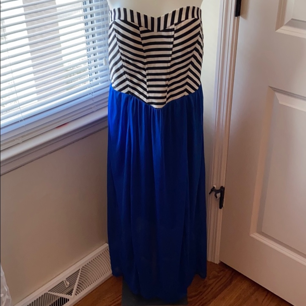 Woman’s dress